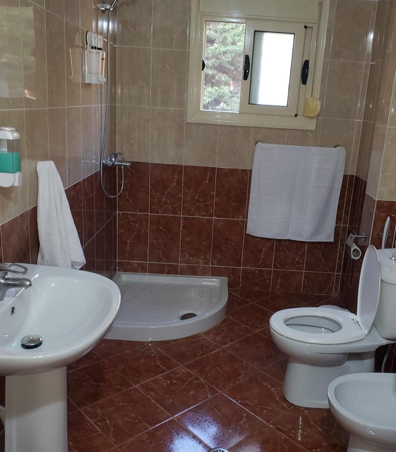 Esi Apartment Vlorë