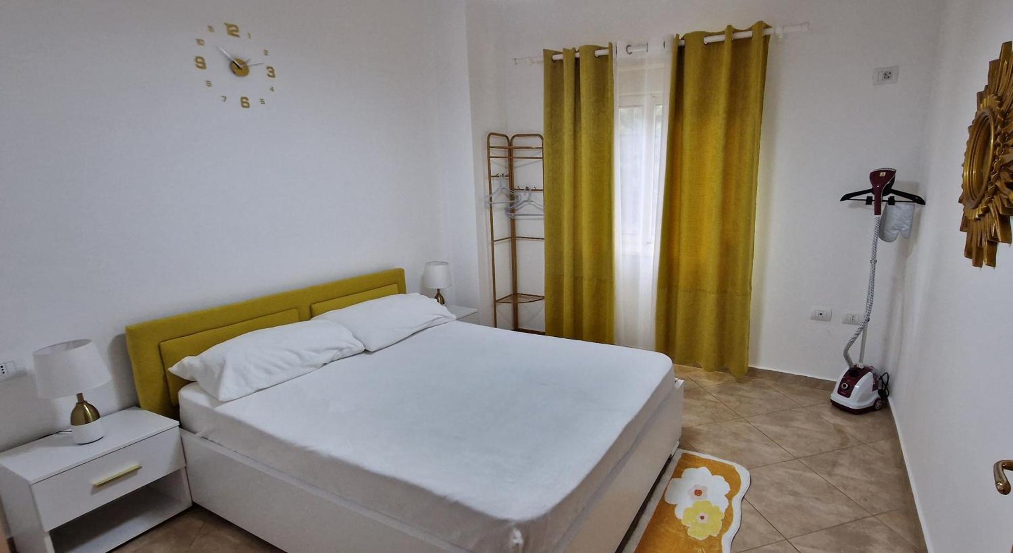 Esi * Vlorë